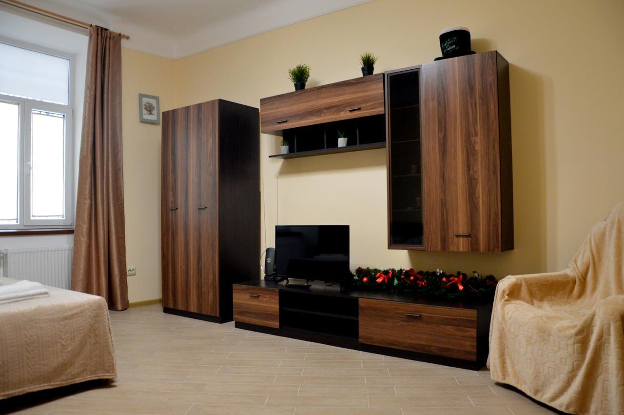 На Вулиці Льва Apartamento Lviv Exterior foto